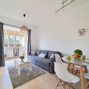 your-dara-apartament-en-malaga-centro.es-andalucia.com/